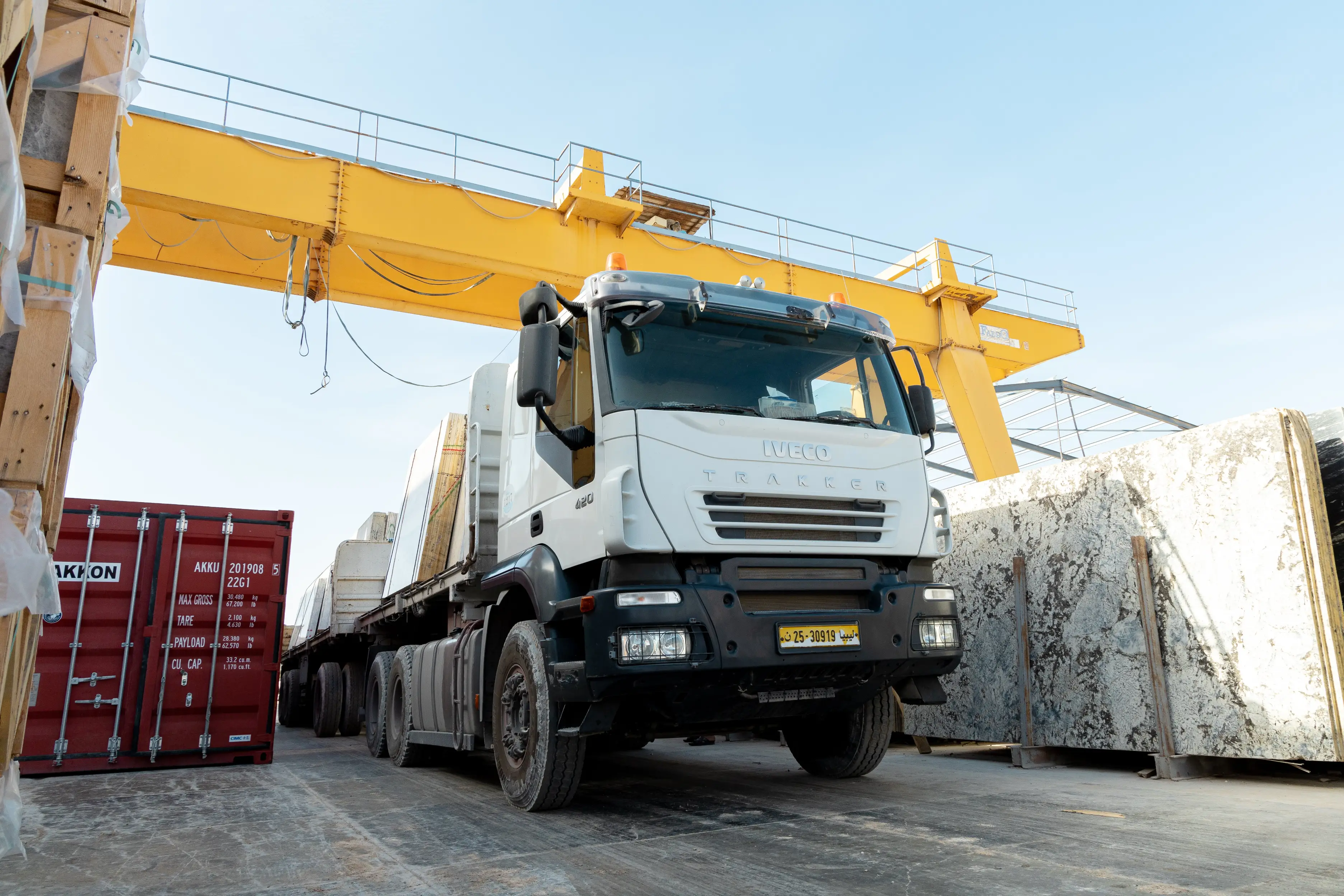 واجهة خارجية برخام داكن